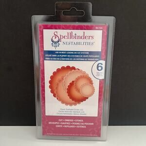 New Spellbinders Nestabilities Classic Scalloped Circles LG Die Template S4-124